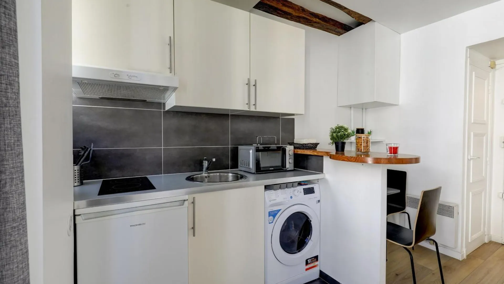 파리 Le Marais Apart 1Br Cozy 아파트